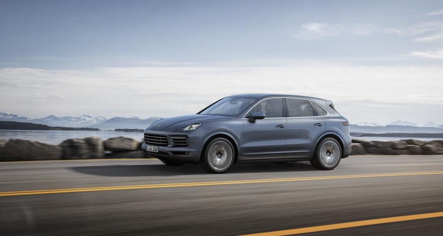  Porsche Cayenne S 2017 года  (WW) (фото 18 из 40)